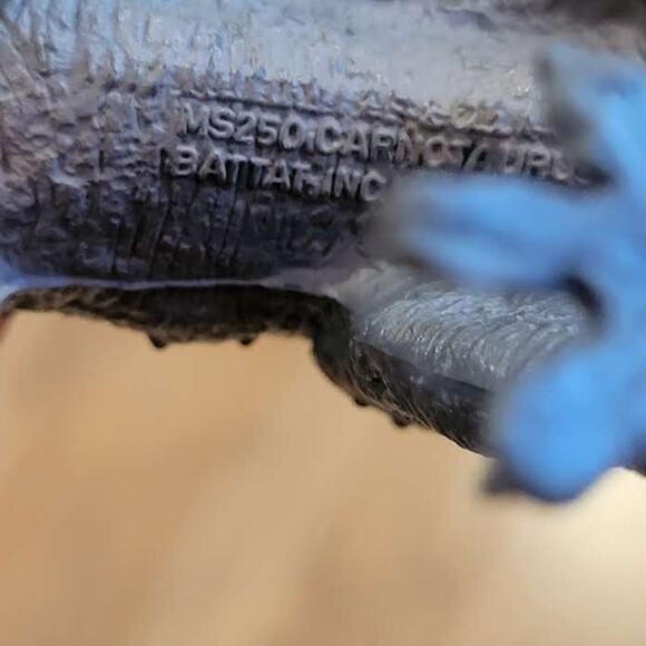 Battat Carnotaurus Dinosaur Figure Figurine Toy - Picture 14 of 15